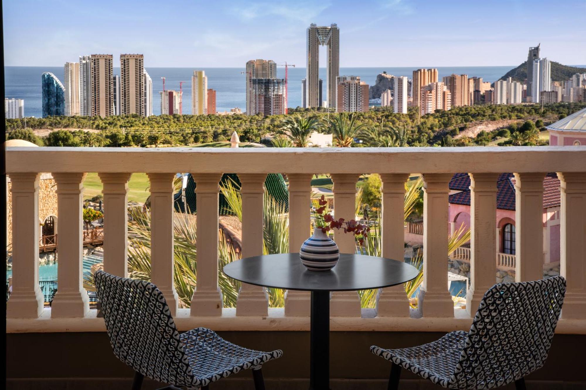 The Level At Melia Villaitana (Adults Only) Benidorm Eksteriør bilde